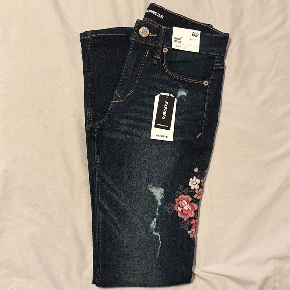 Women Mid Rise Floral Express Skinny Jeans